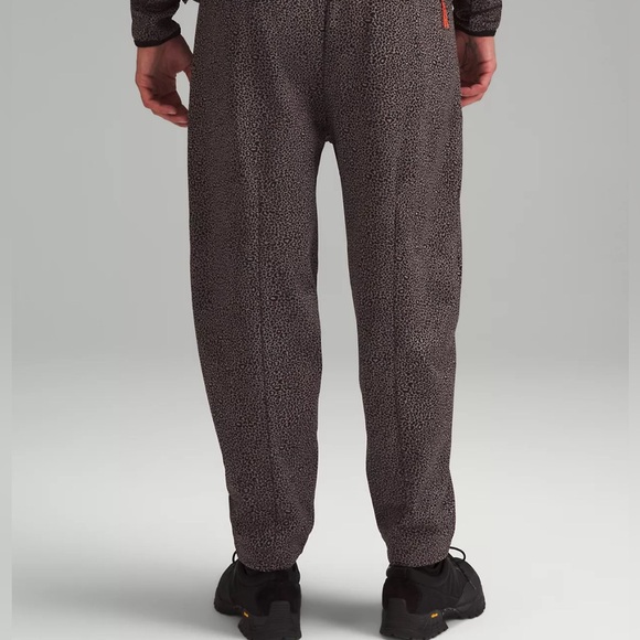 lululemon lab Double-Knit Jacquard Jogger - Picture 3 of 7